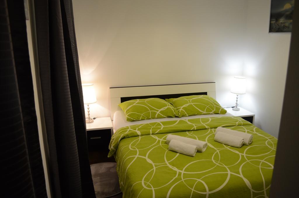 Apartment Meli Sesvete Cameră foto
